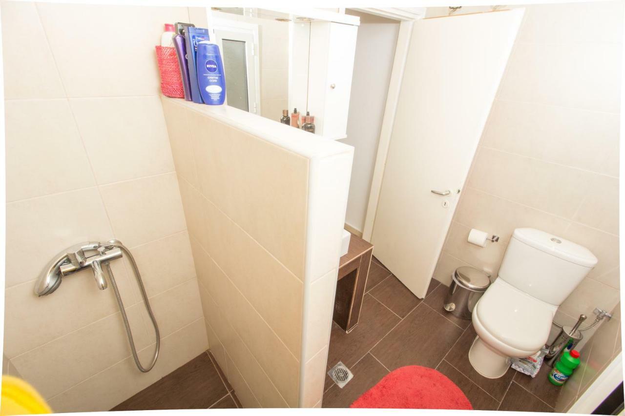 Central House Agrafoi Экстерьер фото